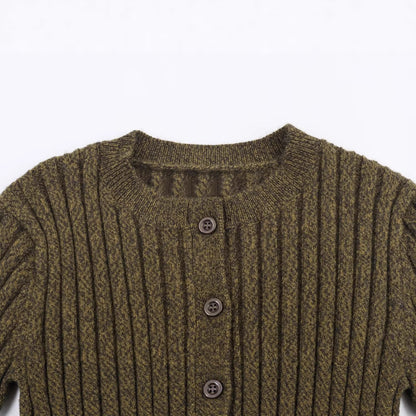 Round neck single breasted waist cinched short knit sweater for women