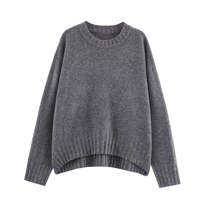Round neck long sleeved loose fitting pullover knitted sweater for women